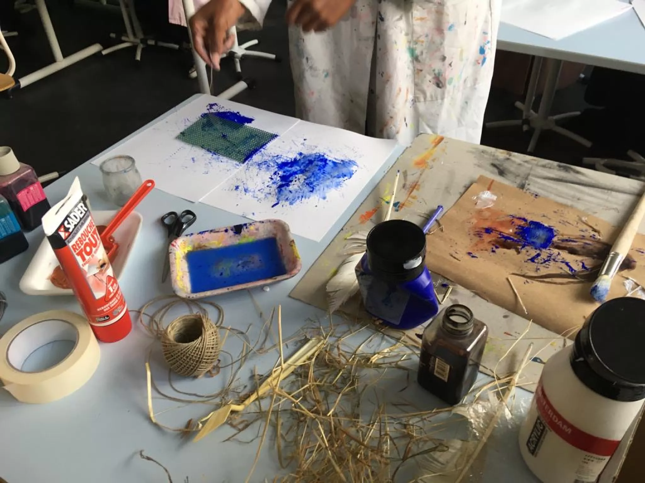 Visuel générique pour les ateliers d'arts plastiques